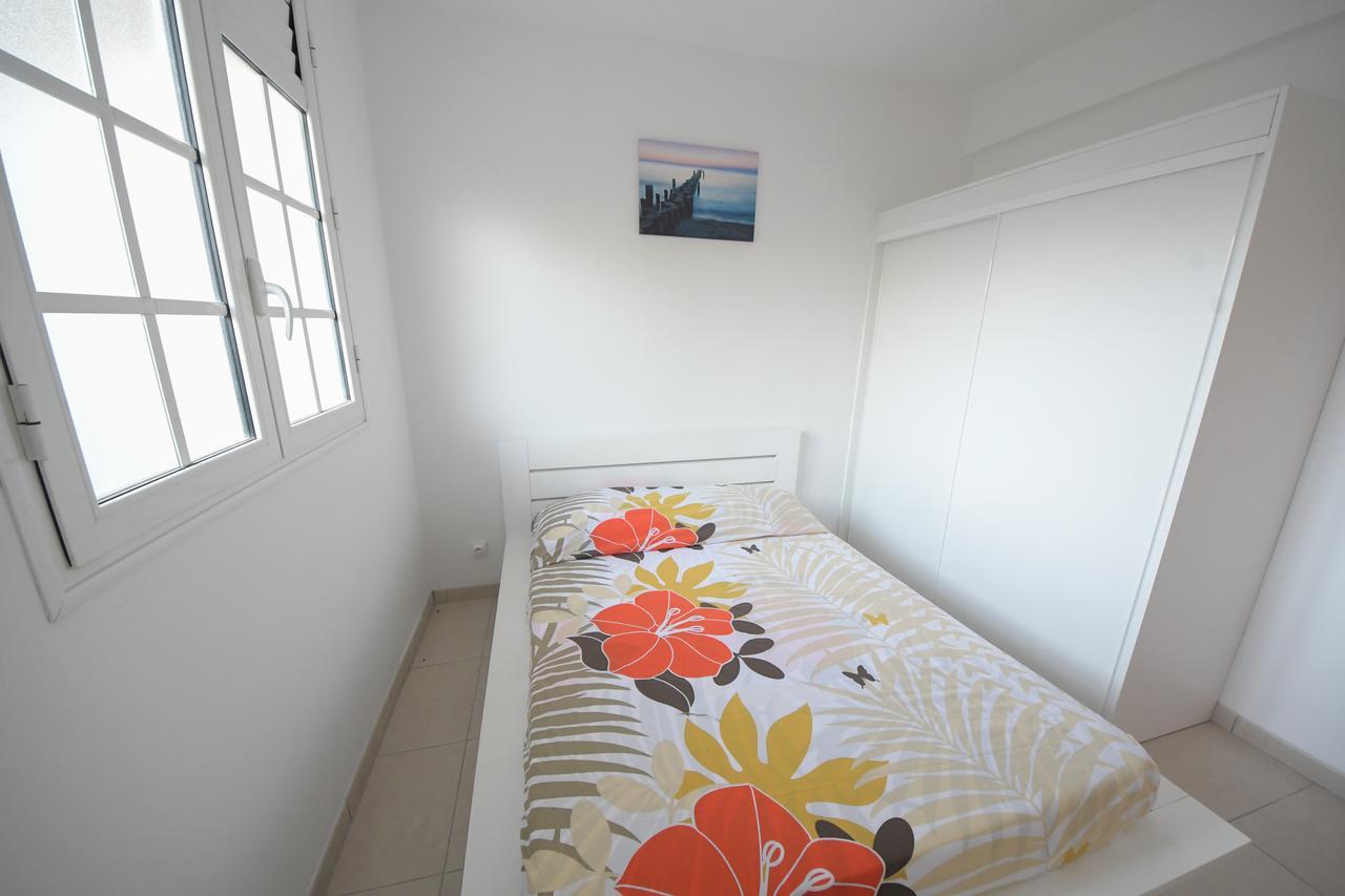 Residence Fruit De La Passion F4 Sainte-Anne Exterior foto